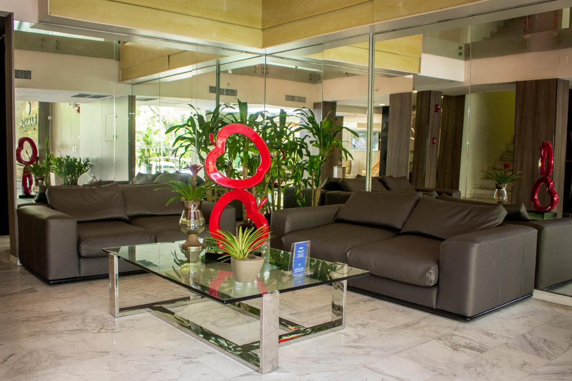 Ramada by Wyndham Panama Centro Via Argentina Hotel Bagian luar foto